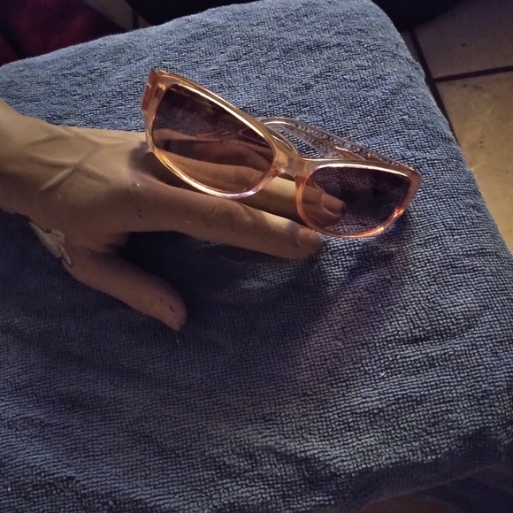 Fossil sunglasses - Picture 3 of 3